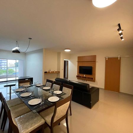 Apartamento Com Piscina No Centro Apartment Ubatuba Bagian luar foto