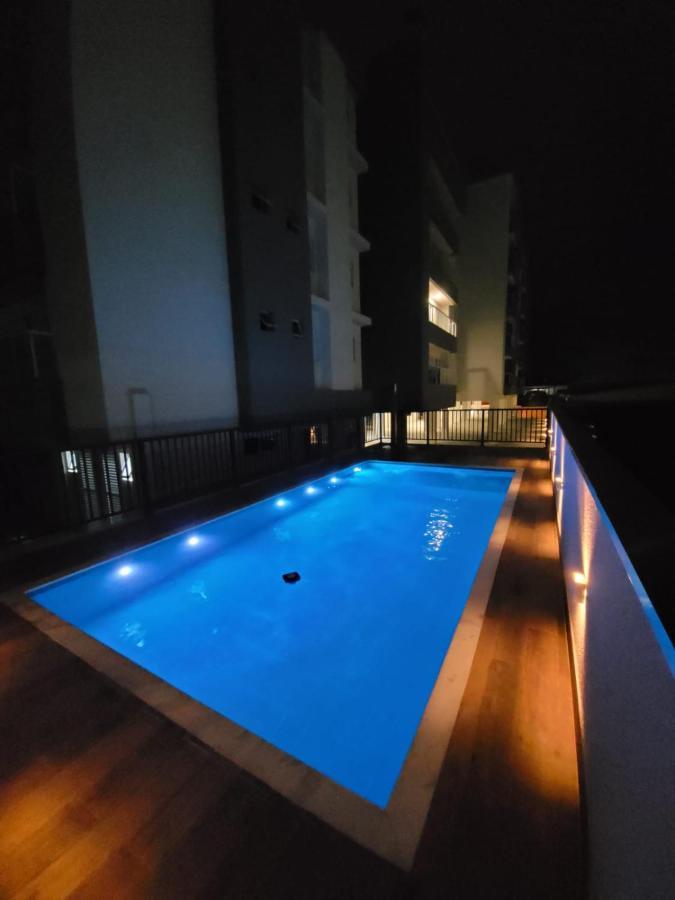 Apartamento Com Piscina No Centro Apartment Ubatuba Bagian luar foto