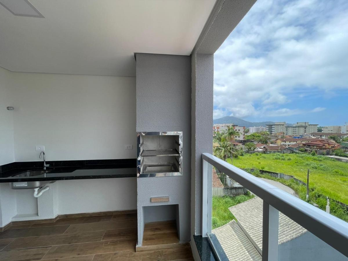 Apartamento Com Piscina No Centro Apartment Ubatuba Bagian luar foto